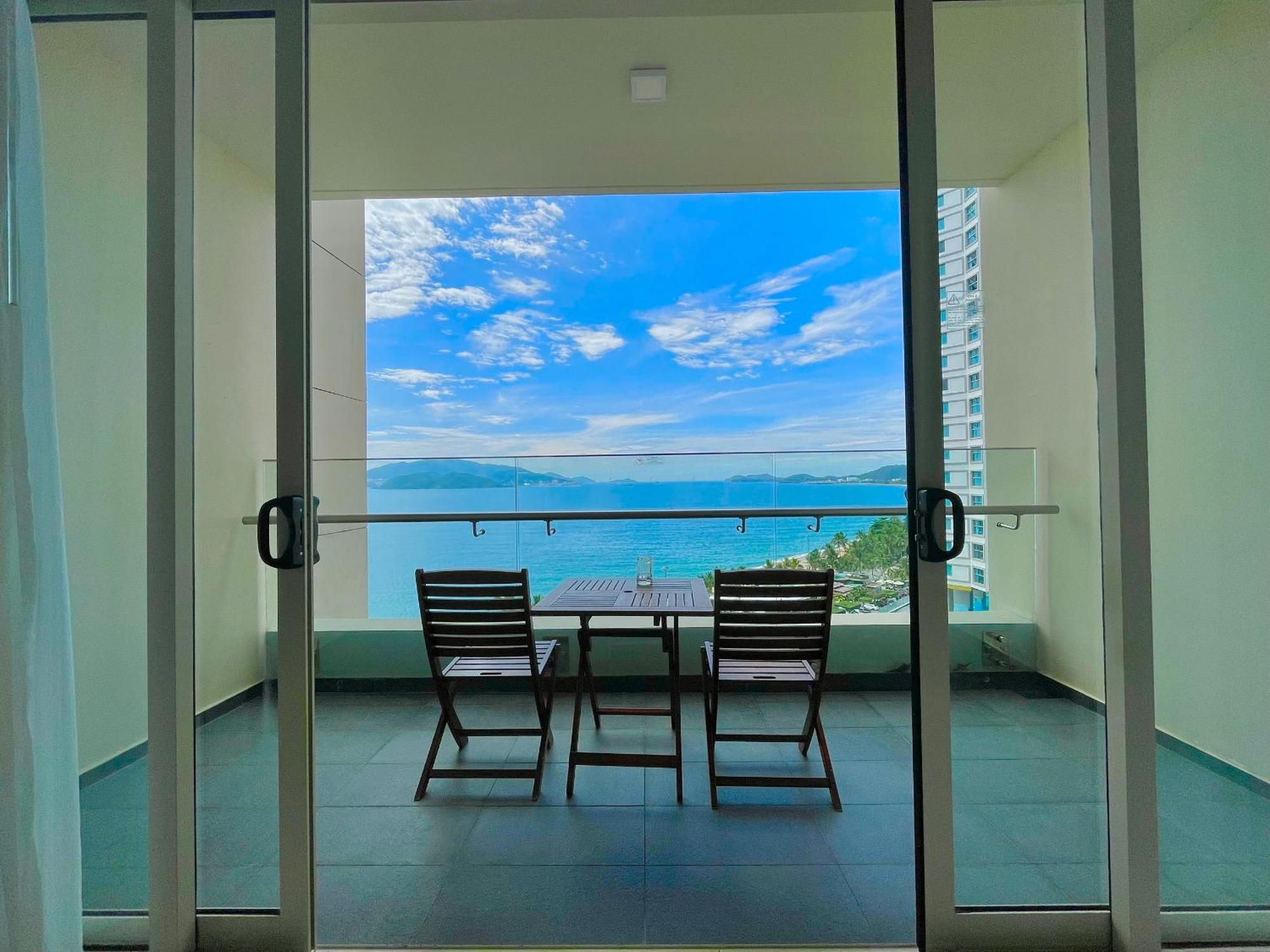 The Sea Luxury Nha Trang Apartment Экстерьер фото